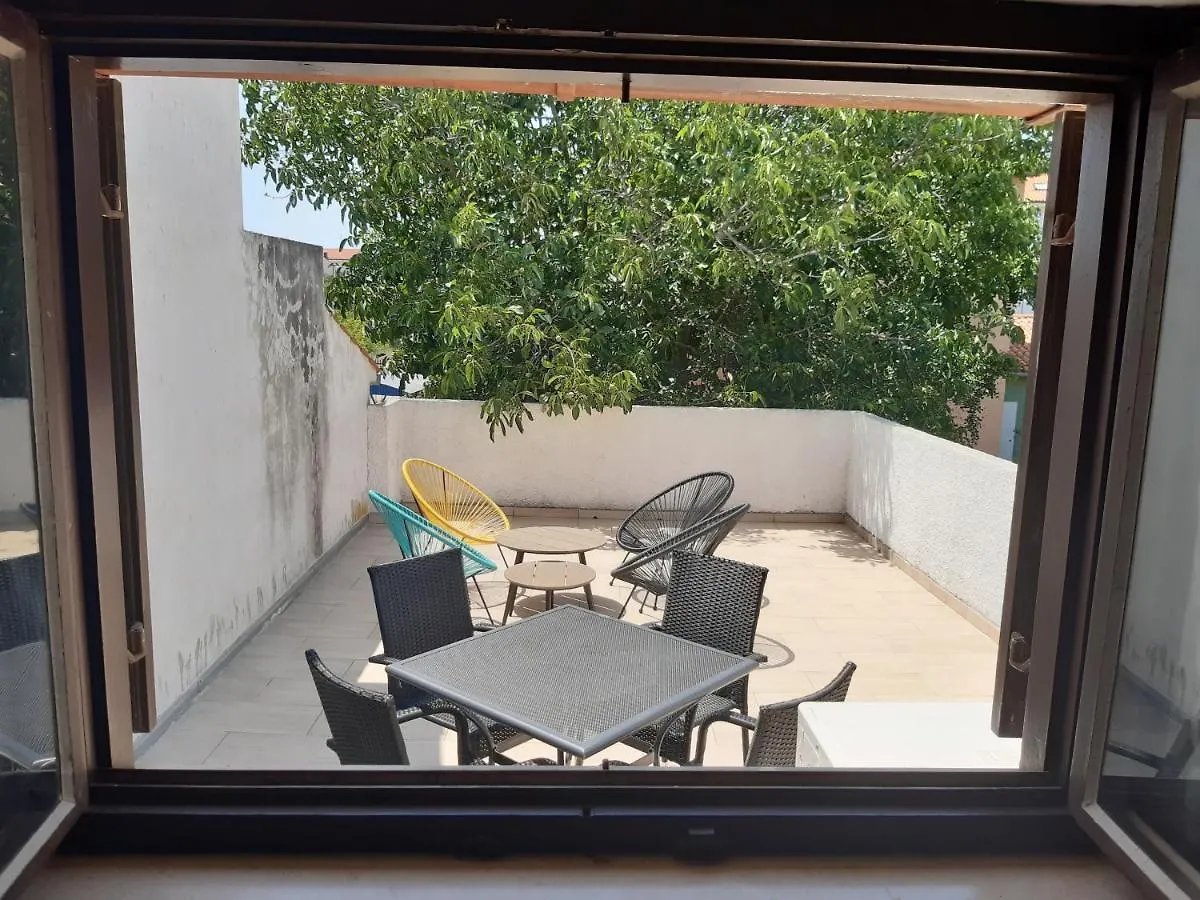 بولا Apartments Kana كرواتيا